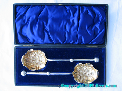 BERRY Fruit Serving Spoons Antique Vintage 1880 Sterling Silver BERRY Fruit Serving Spoons Antique Vintage 1880 Sterling Silver