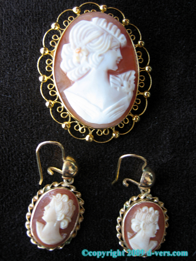 14K Gold Cameo Brooch/ Pendant Earrings Set 1900 MINT 14K Gold Cameo Brooch/ Pendant Earrings Set 1900 MINT