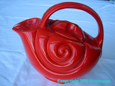 ART DECO Hall China Co Teapot Classic Seashell Red Collectible ART DECO Hall China Co Teapot Classic Seashell Red Collectible