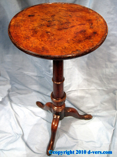Georgian Burl Walnut Tripod Pedestal Table English 19th Century Georgian Burl Walnut Tripod Pedestal Table English 19th Century